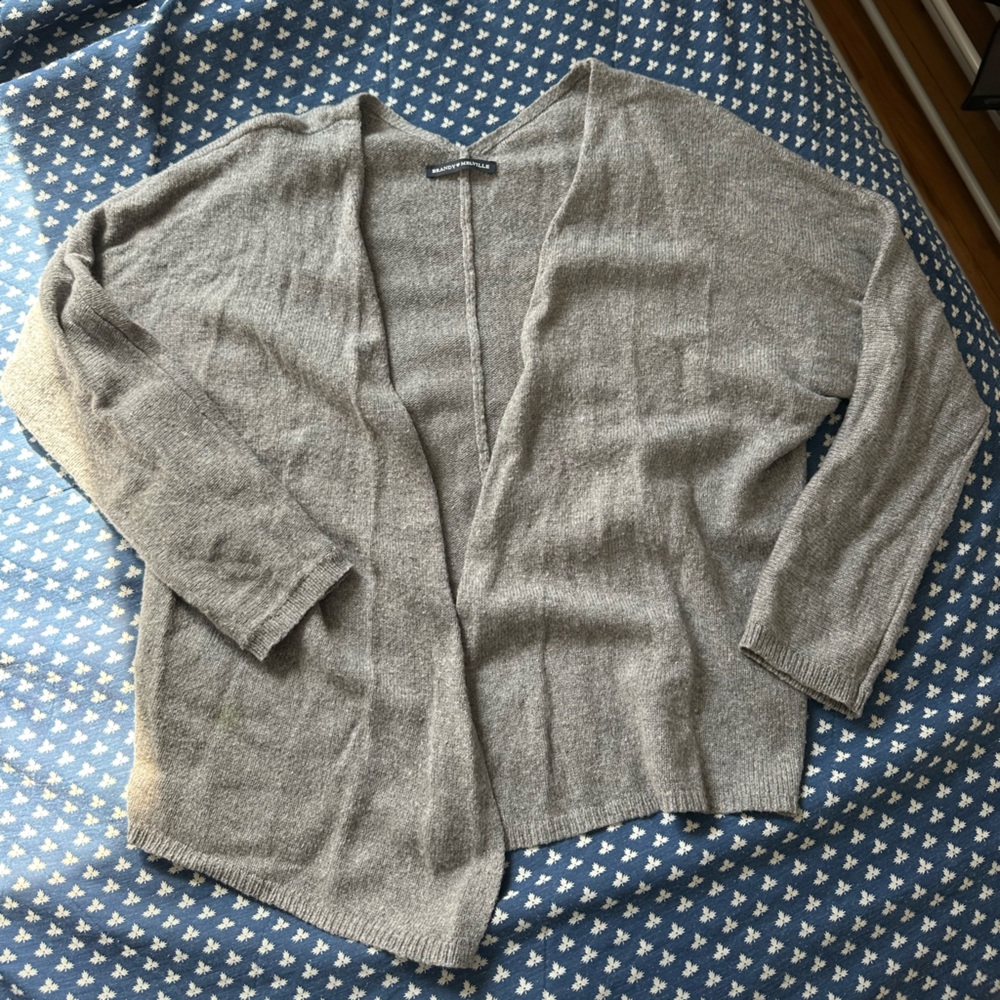 Everyday grey Brandy Melville cardigan